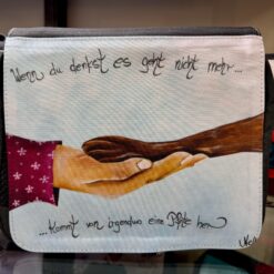 Kulturtasche "Wenn du denkst es geht nicht mehr...kommt von irgendwo eine Pfote her"