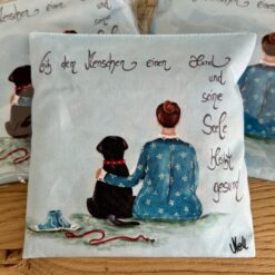 Kirschkernkissen     18cm x 18cm    "Gib dem Menschen einen Hund und seine Seele bleibt gesund"