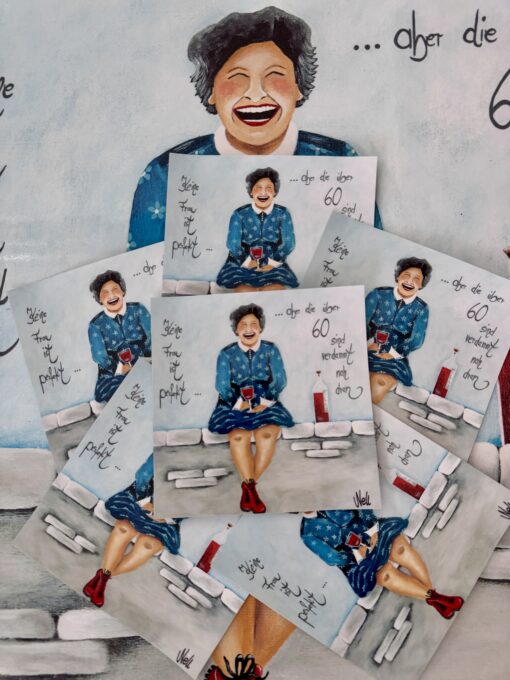 Autoaufkleber - Aufkleber      "Keine Frau ist perfekt....aber die über 60 sind verdammt nah dran" 15x15cm